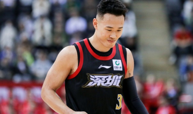 爱游戏体育-深圳大胜1-0浙江：贺希宁32+5总分升队史第二 史密斯27+9